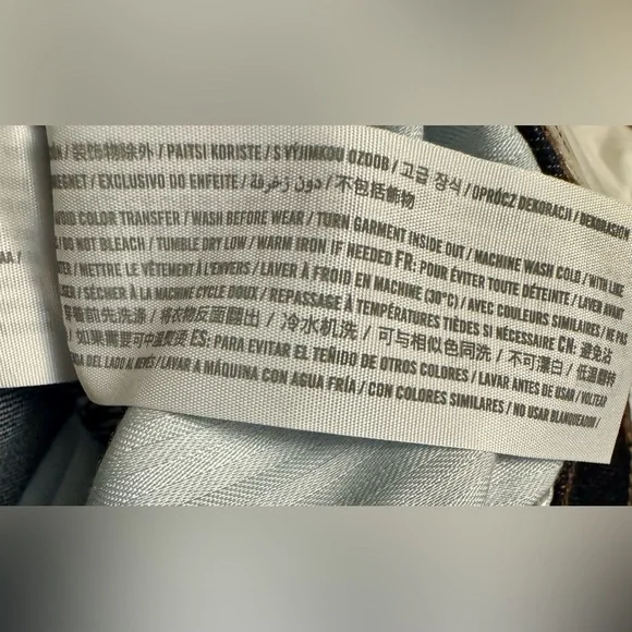 Abercrombie & Fitch Mid Rise Bootcut Jeans Dark Rinse Size 16 - 33 Short A&F - Picture 6 of 6